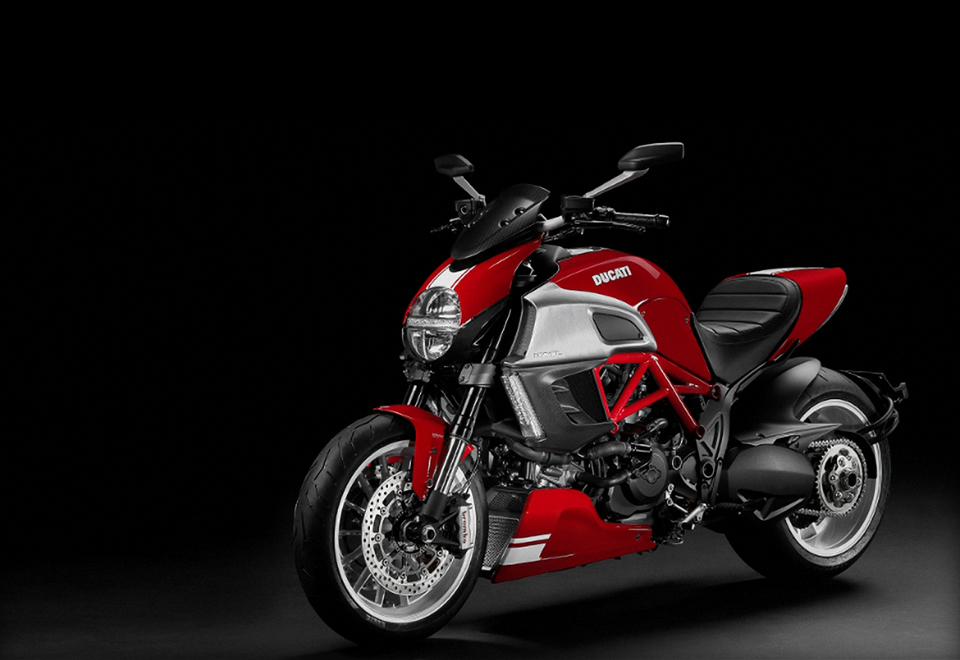 DUCATI Ducati Diavel Stripe 